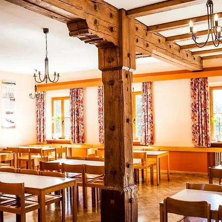 Jugendherberge Regensburg Hostel *