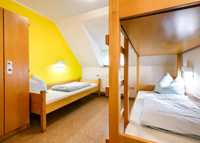 Albergue Jugendherberge Regensburg *