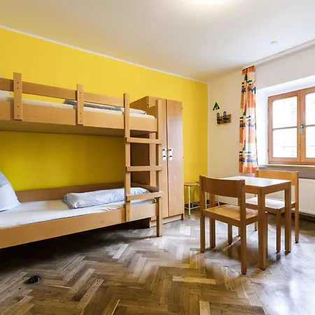 Jugendherberge Regensburg Hostel *